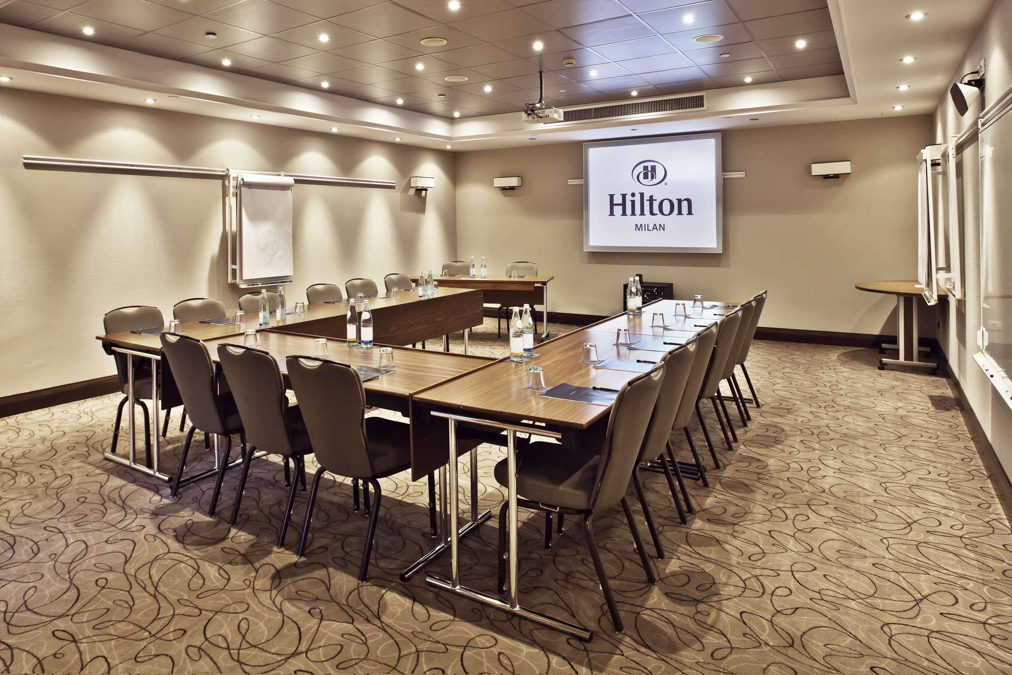 Hotel Hilton Milán Exteriér fotografie
